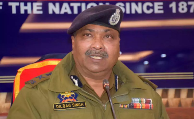J&K DGP directs to form teams to probe cyber-crimes